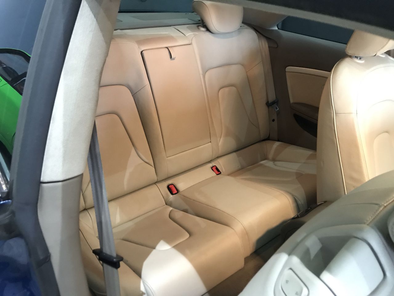 1/100 Ounce -Gold Scottdale & 1/10 Ounce Xag Silver coins x 4 Unc