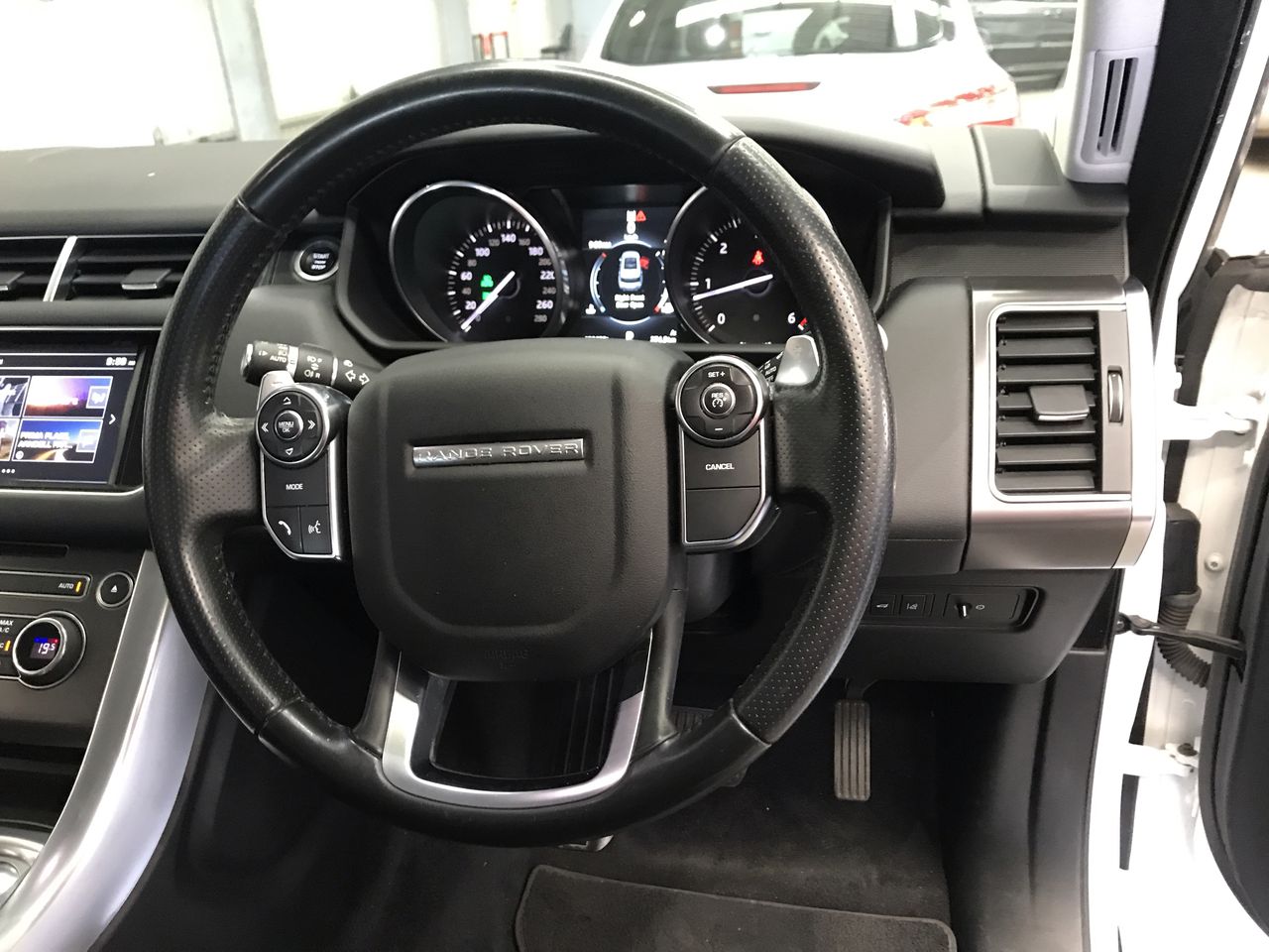 Assorted 10Lt Tins of Paint x 5