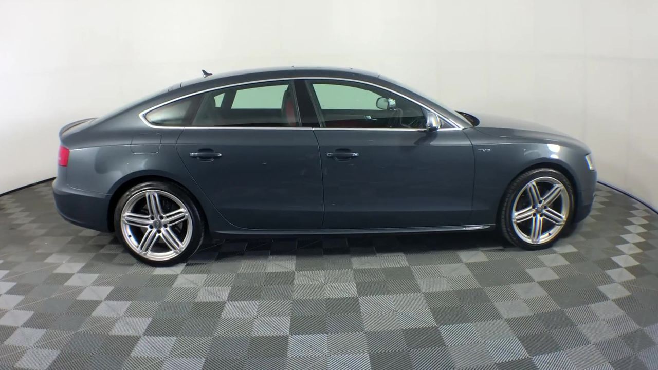 4.85carats natural red ruby certified oval shape