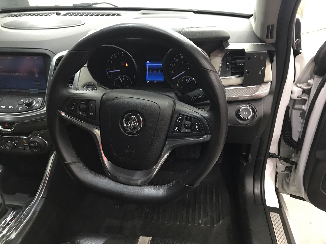 One Kilo of Australia KGV/King George VI/Queen Elizabeth