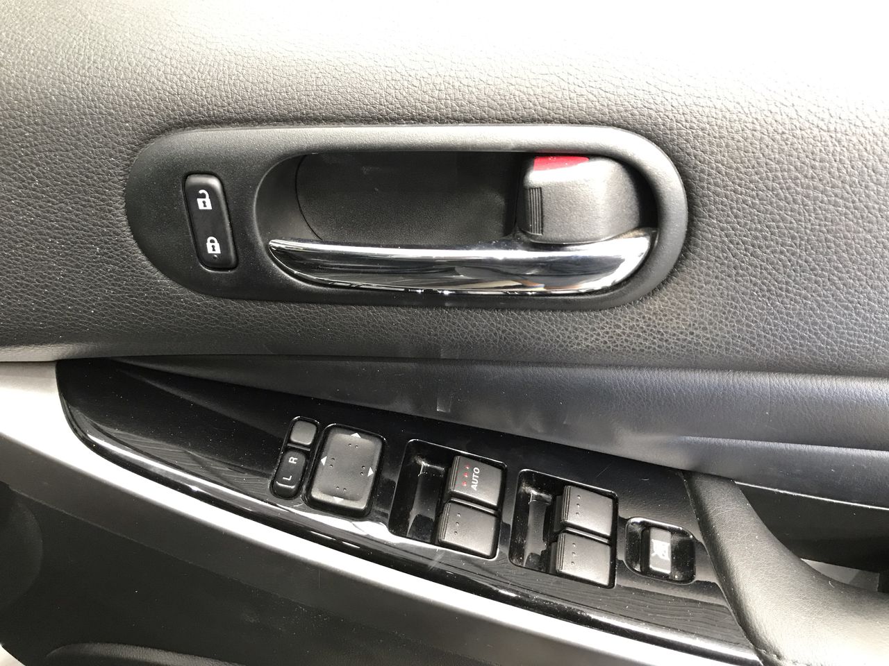 2010 Ford Mondeo Titanium MC Turbo Diesel Automatic Hatchback