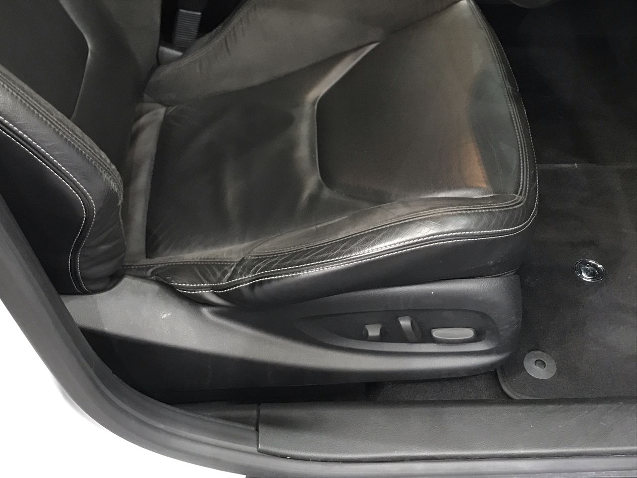 1984 Australia first $1 proof Coins with Velvet Case & certificate