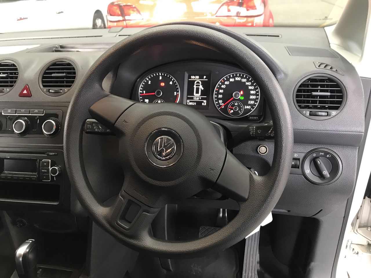 9K Yellow Gold SHELL STUD EARRINGS