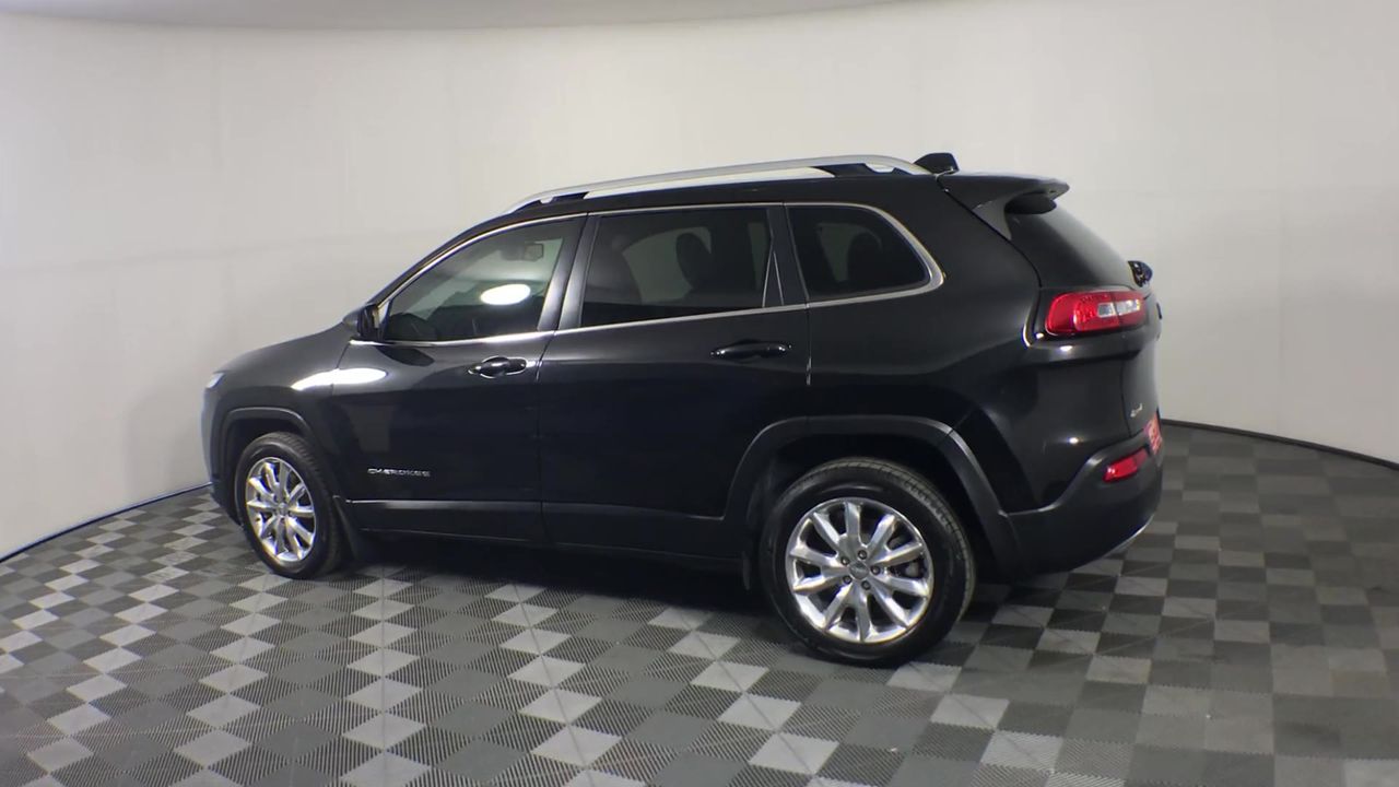 9K YELLOW GOLD LONDON BRACELETUE TOPAZ BAGUETTE NECKLACE 45cm