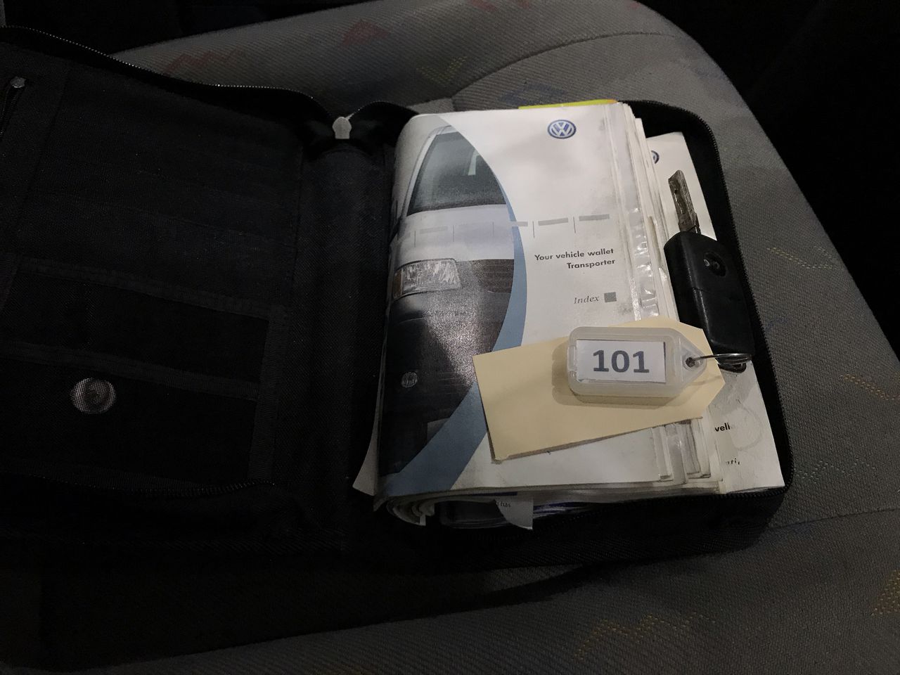 9K WHITE GOLD 'Q' 0.09 HI I1 DIAMOND NECKLACE 40+5cm