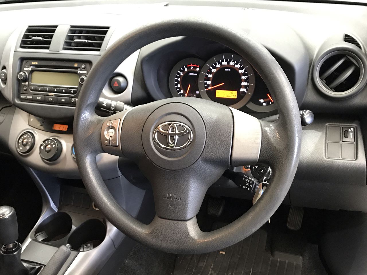 9K Yellow Gold ROUND ROPE SIGNET RING