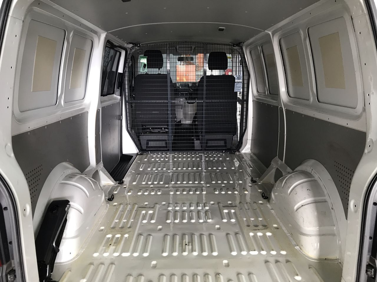 9K Yellow Gold FLORAL OVAL HUGGIE EARRINGS