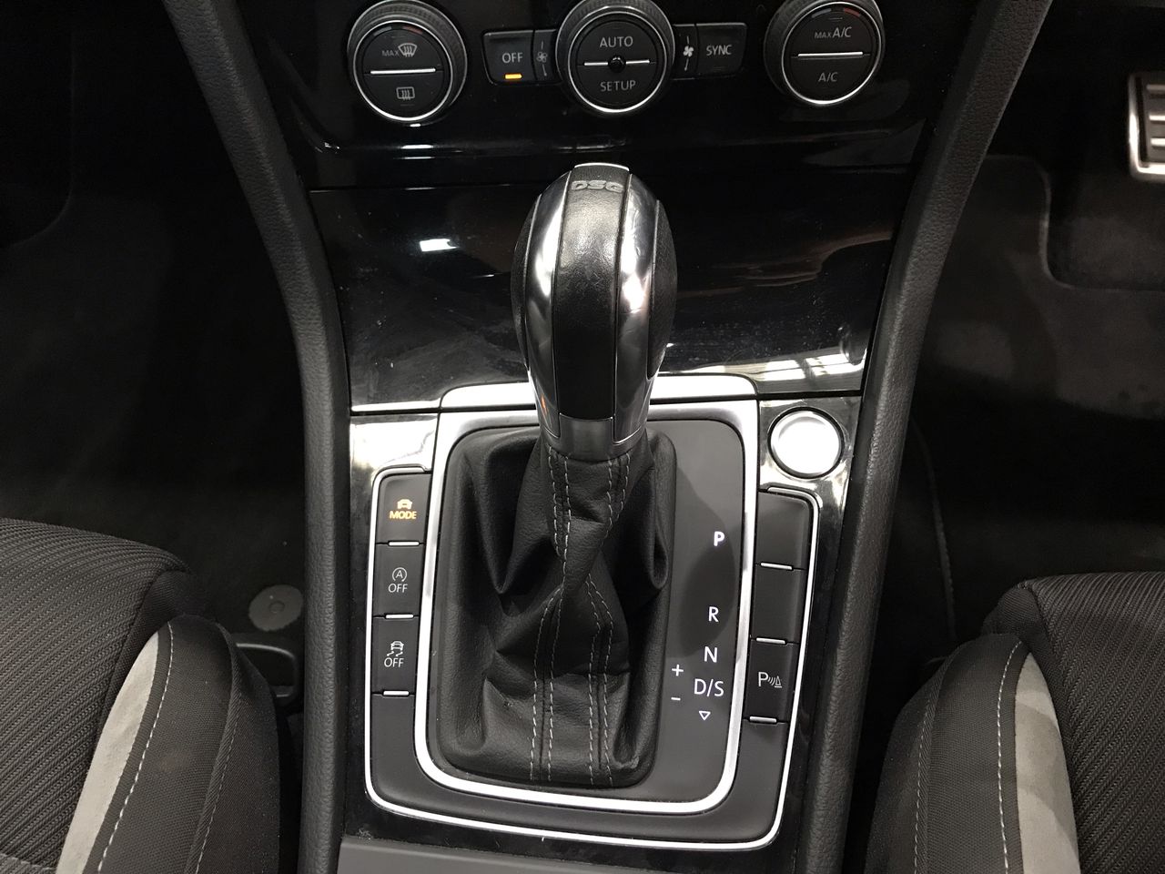 Lindeman's Bin 45 Cabernet Sauvignon (6x 750mL), SEA.