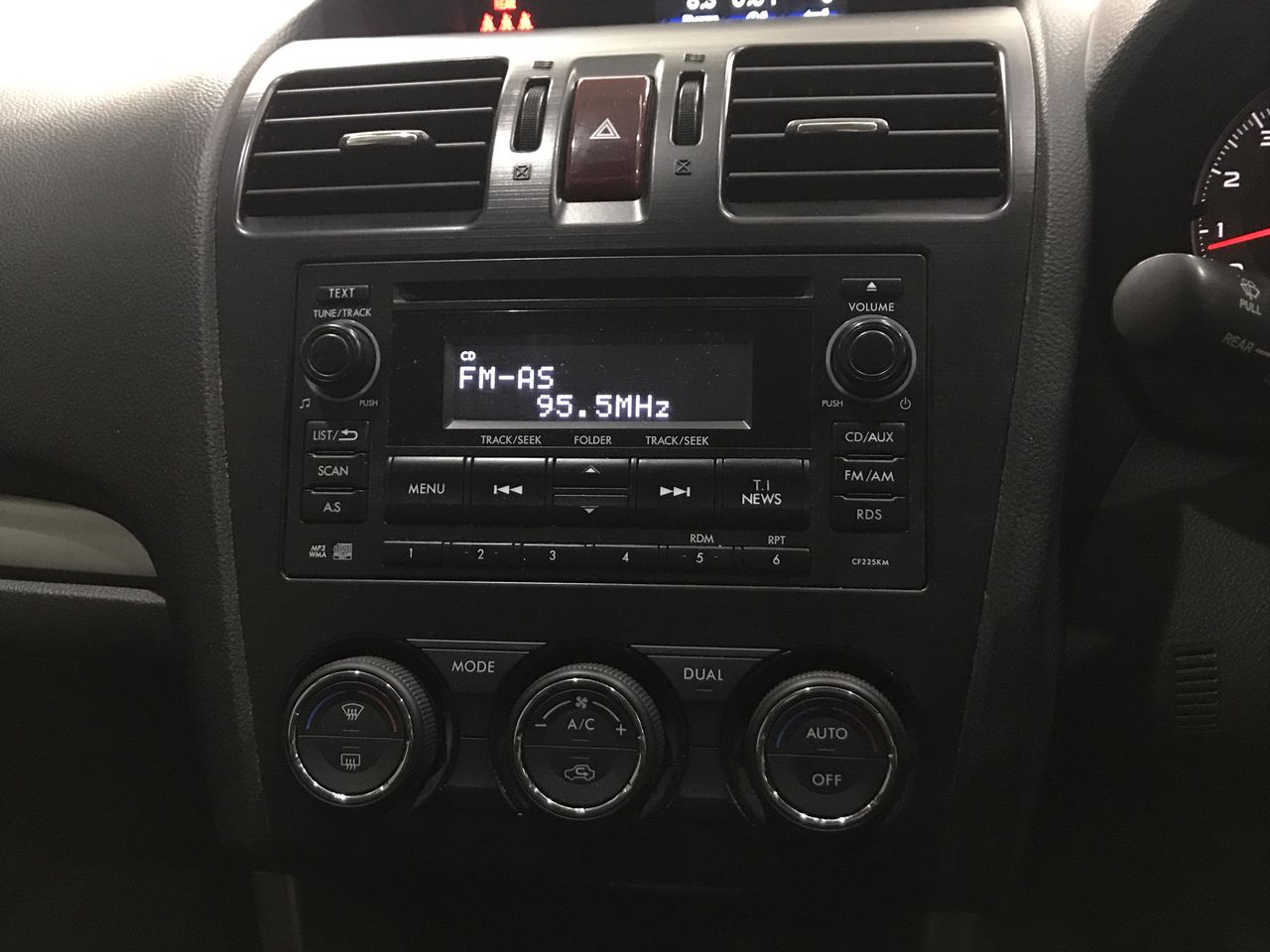 1/100 Ounce -Gold Scottdale & 1/10 Ounce Xag Silver coins x 4 Unc