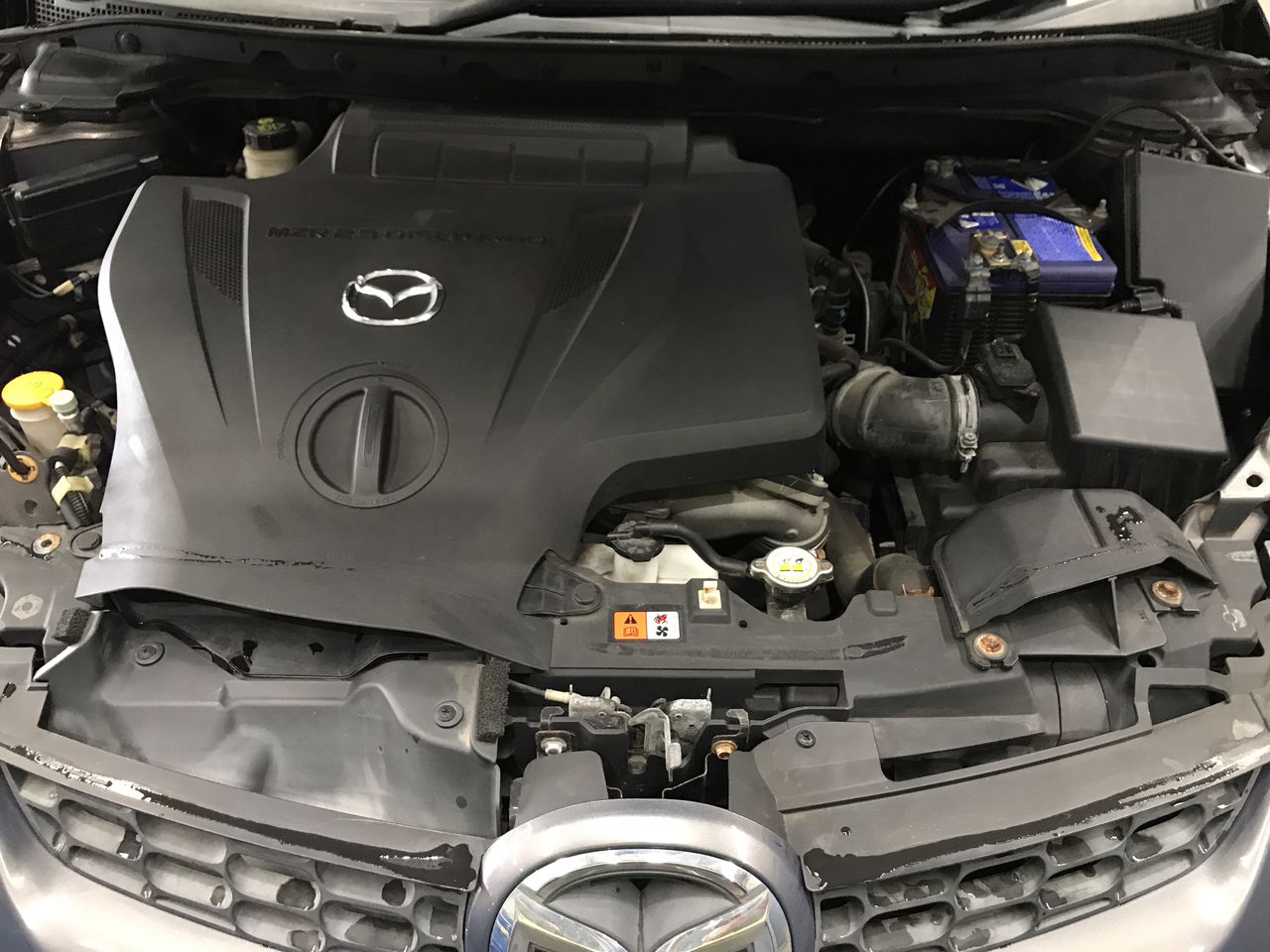 0.06 carat 2 round white diamond