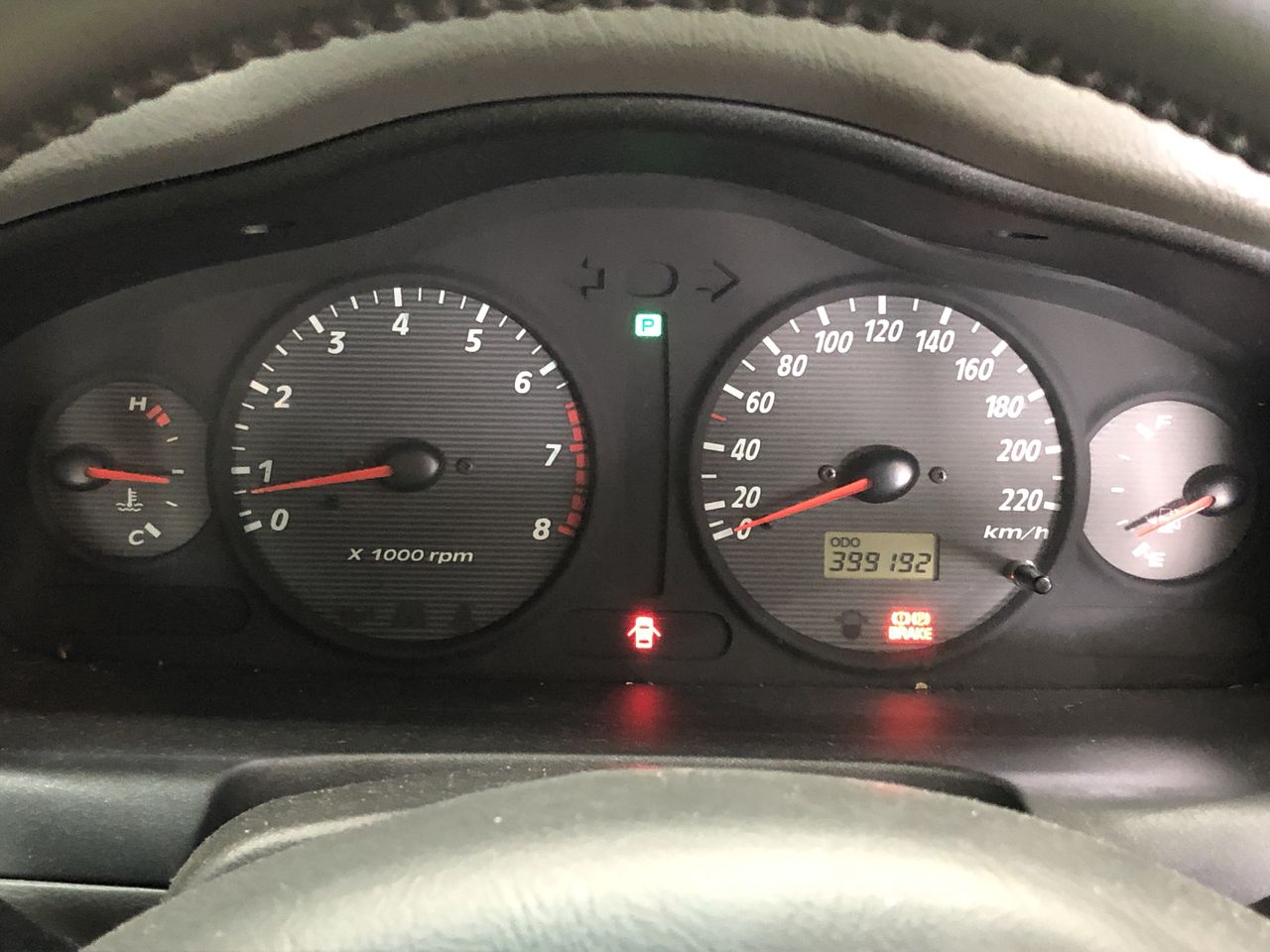 1/100 Scottdale x 2, 1 gram Valcumbi silver bars x 2 & 1 Kilo Copper Bar