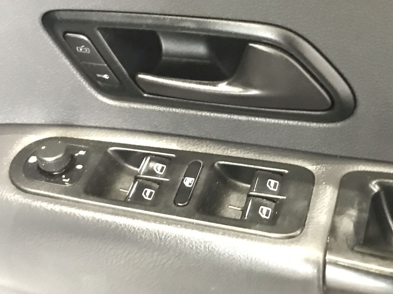 8mm Gorgeous Tiger Eye Gemstones Beaded Bracelet