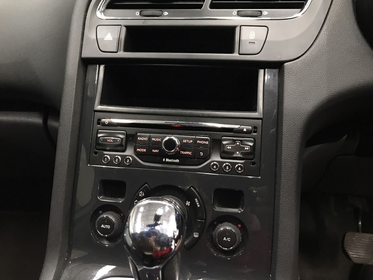 6mm Gorgeous Labradorite Gemstones Beaded Bracelet