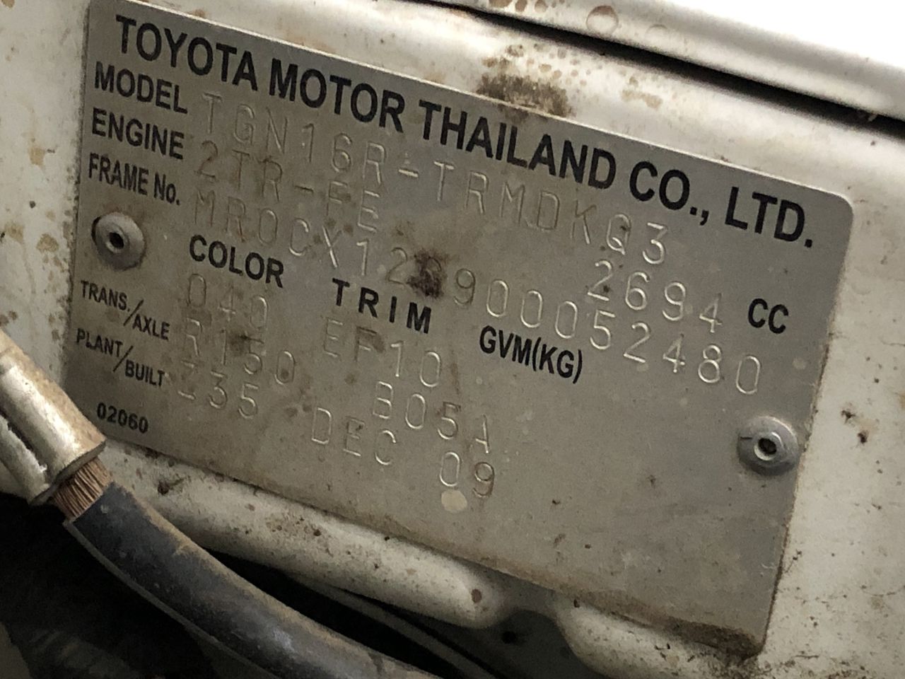 6mm Peridot & Baroque Pearl Pendant Charm Bracelet