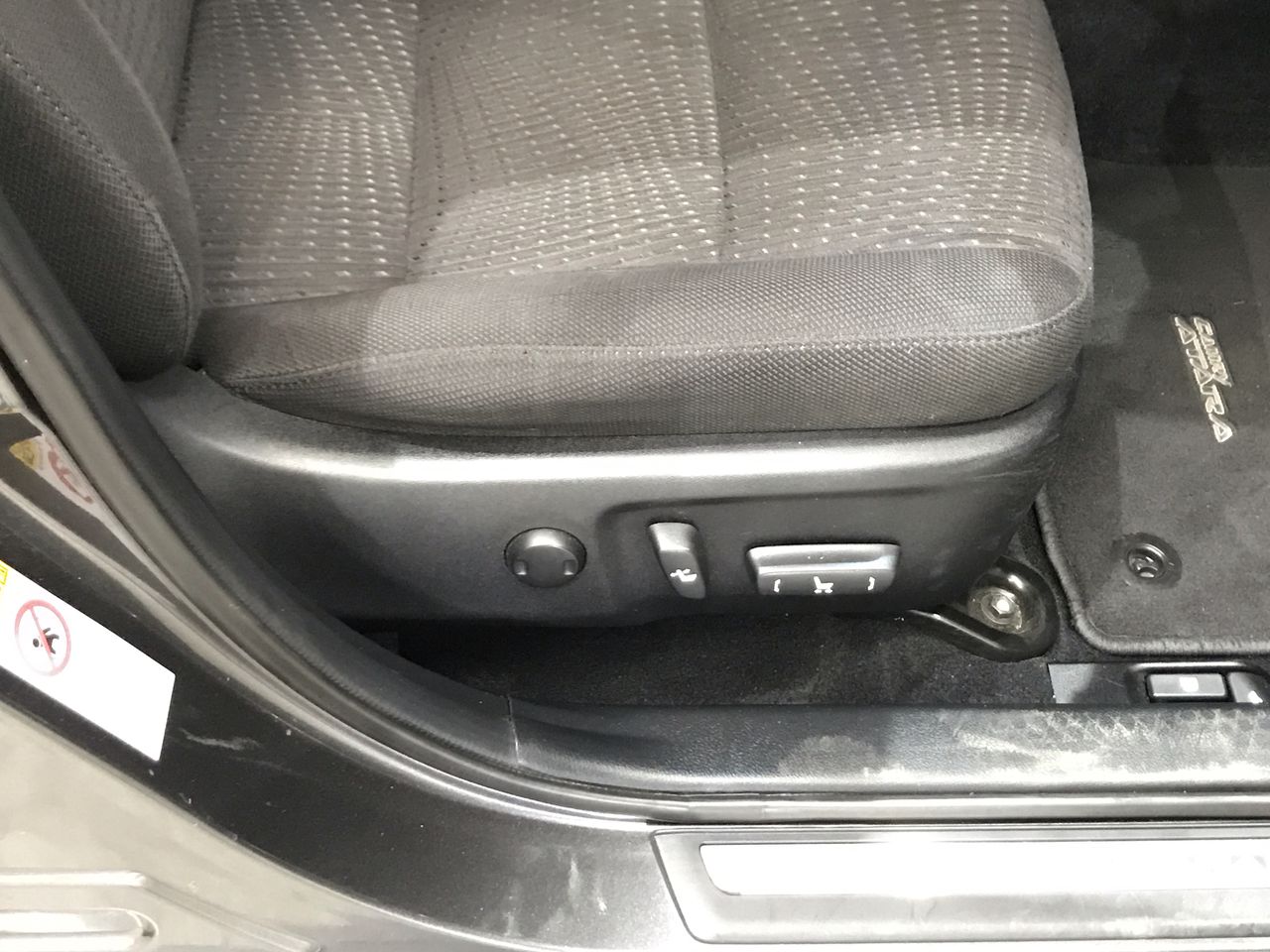 <p>Qty of Galvanised Scaffolding with Stillages</p>