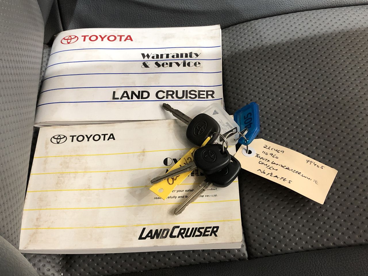 14k Yellow Gold Natural Amethyst / Natural White Topaz Ring  with valuation