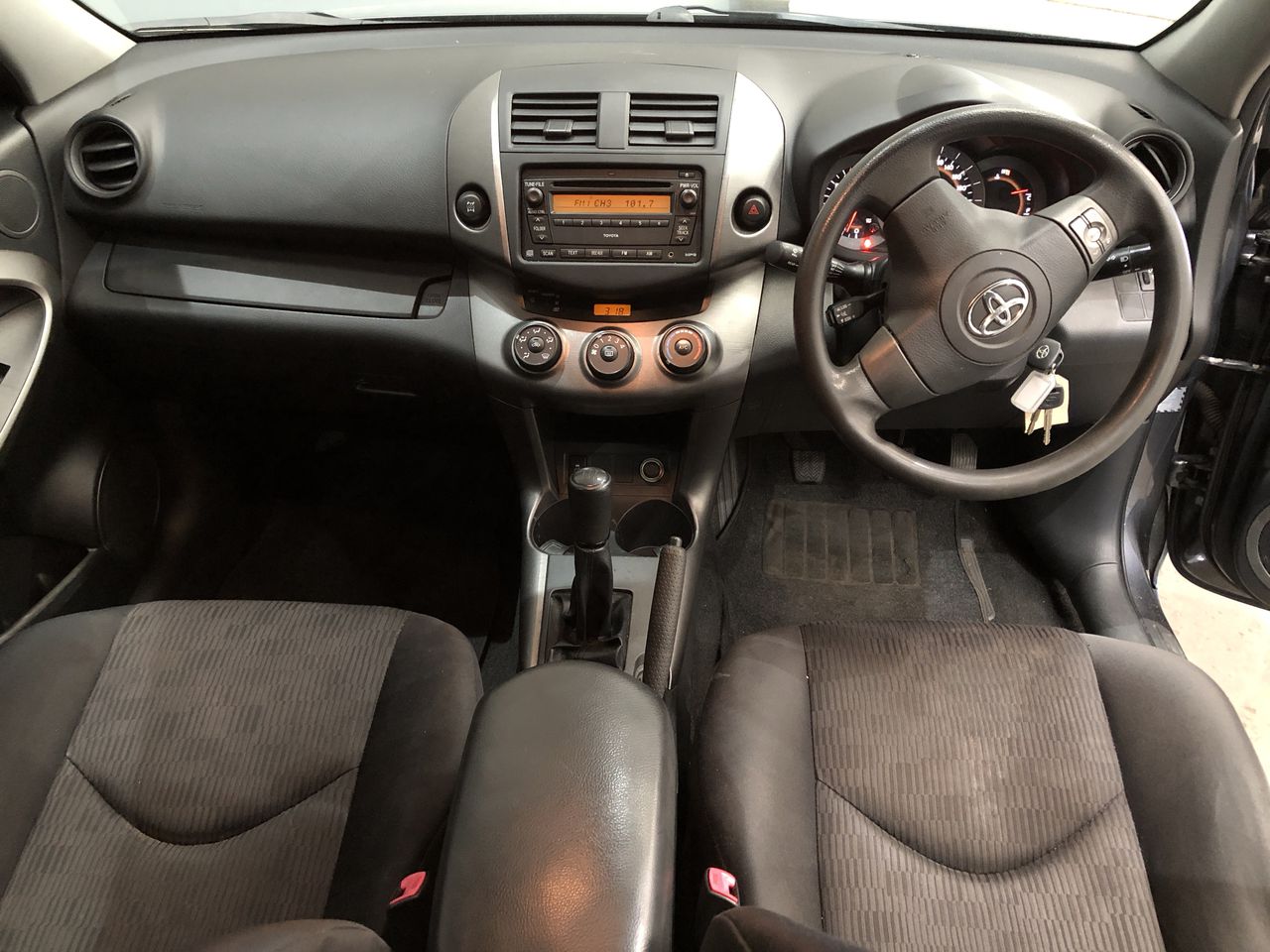 GARMIN vívoactive 5, Health and Fitness GPS Smartwatch, AMOLED Display, Up