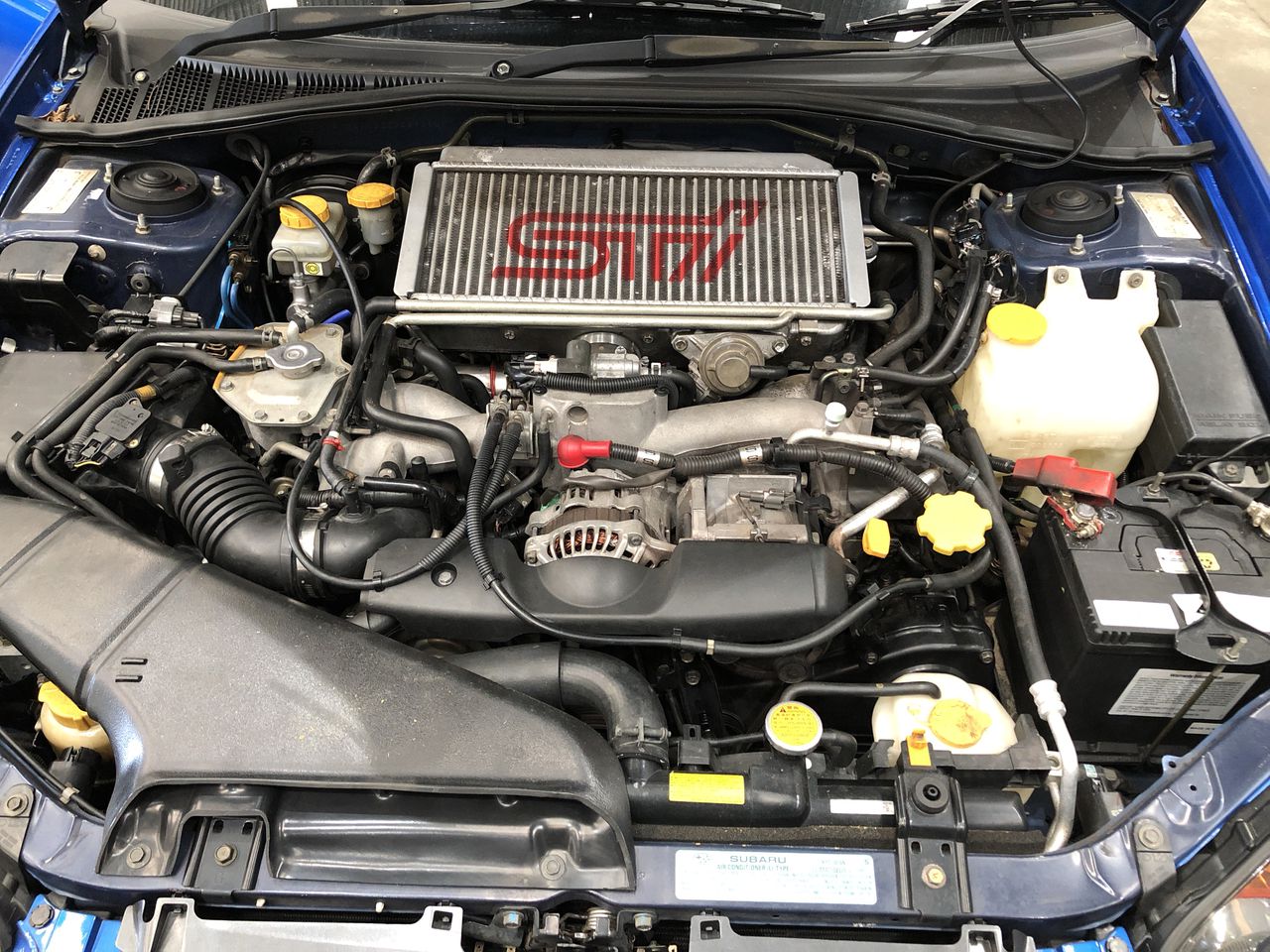 JBL Live Buds 3 - True Wireless Noise-Cancelling Bud-Type Earbuds, 40Hrs To