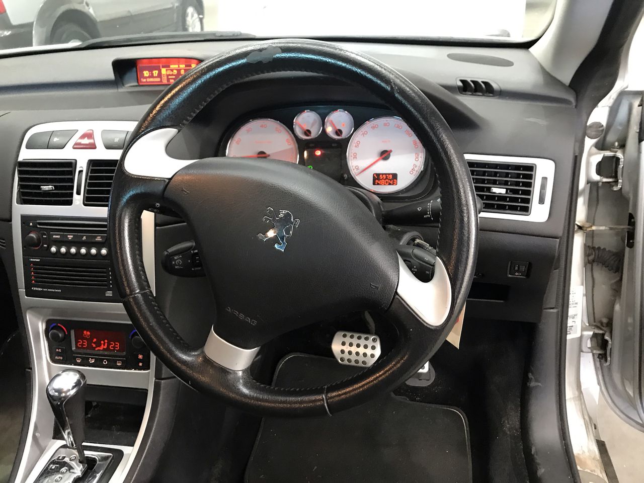 2005 Toyota Corolla Ascent ZZE122R Automatic Sedan