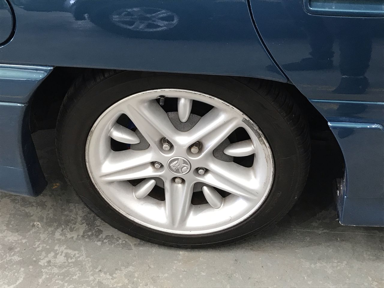 New Waterproof Men'S Watch Barrel Shaped Transparent Quartz Watch Popular