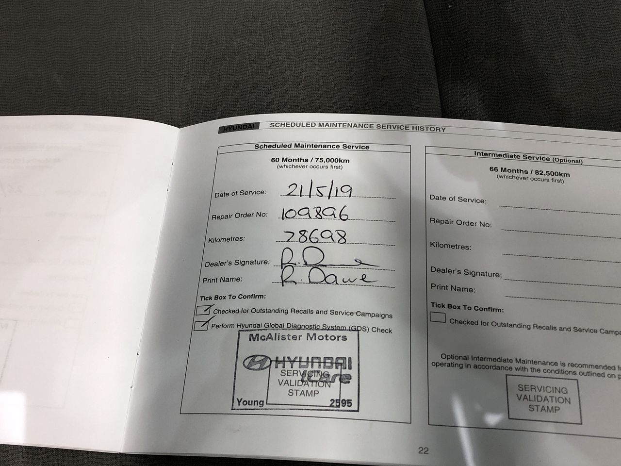 Quantity of 2 17.5-25 Earthmoving Tyres (Unused)