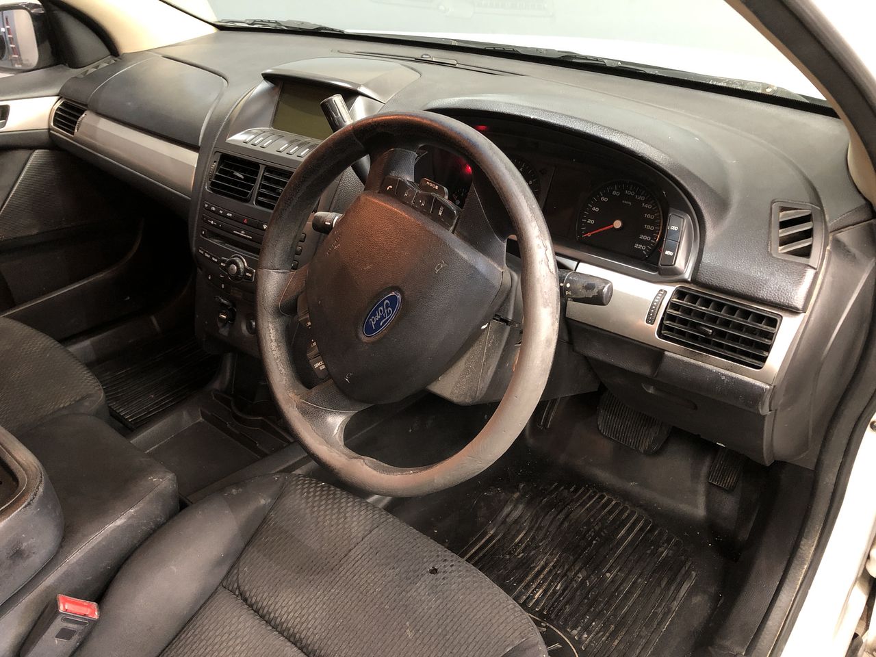 BULK – Moissanite Ring & Men's Watch Gift Set (With Box)-Jewelzmerchants