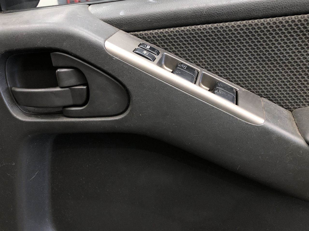 1966 Australia First & Last Queen Elizabeth Silver round fifty cents