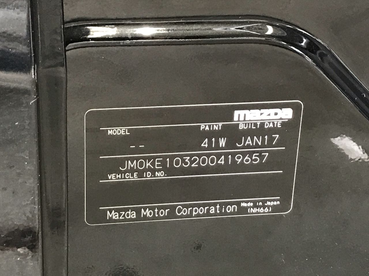 UNC 2023 $2 Vegemite Yellow RARE Coloured two dollar Coin