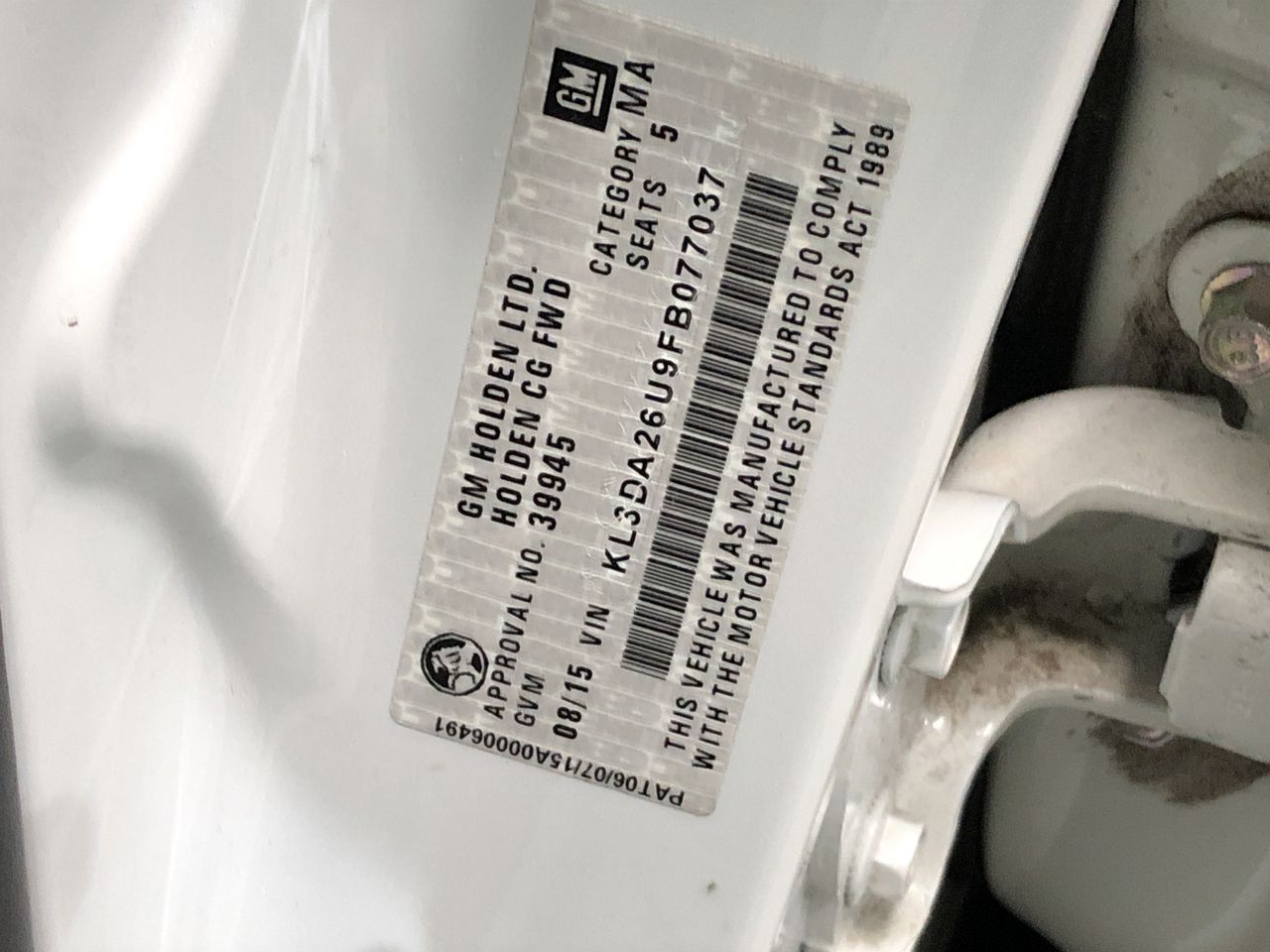 1.16ct Radiant Natural Emerald - Oval Cut