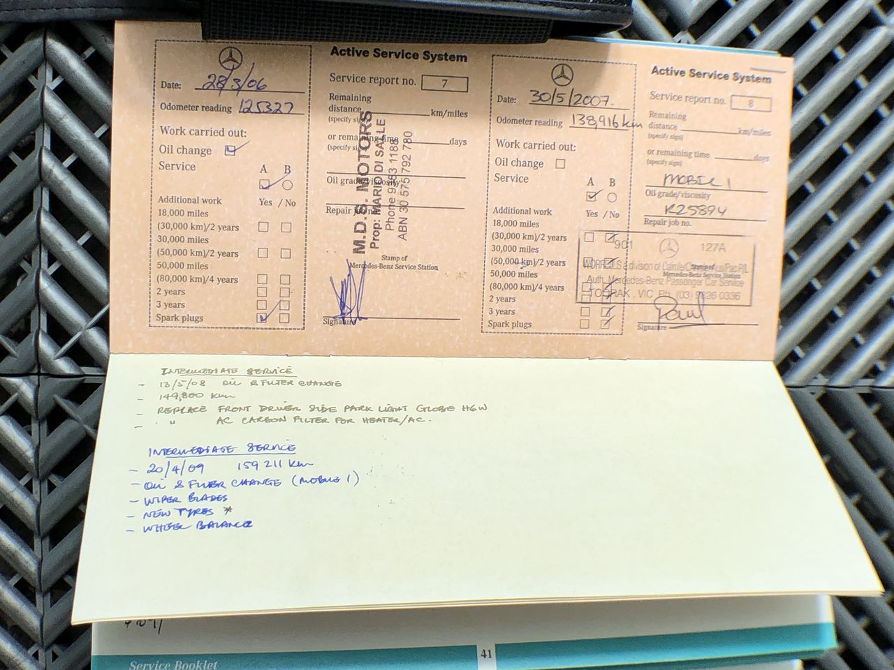 Singer 327P Sewing Machine