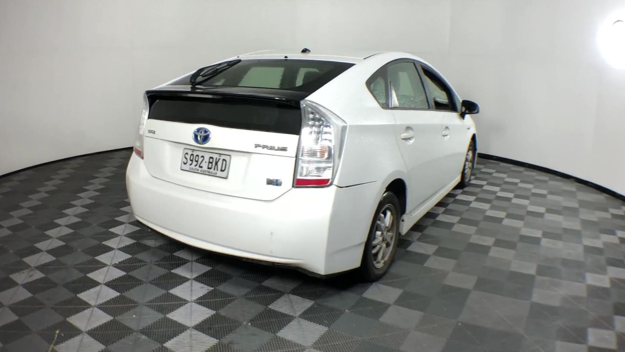 Silver Leather Rivet Cuff Bracelet