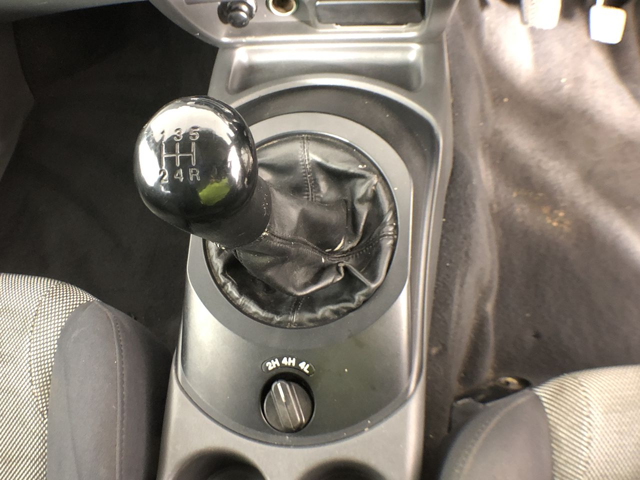 Stainless Steel Lightening Bolt Necklace in Gold