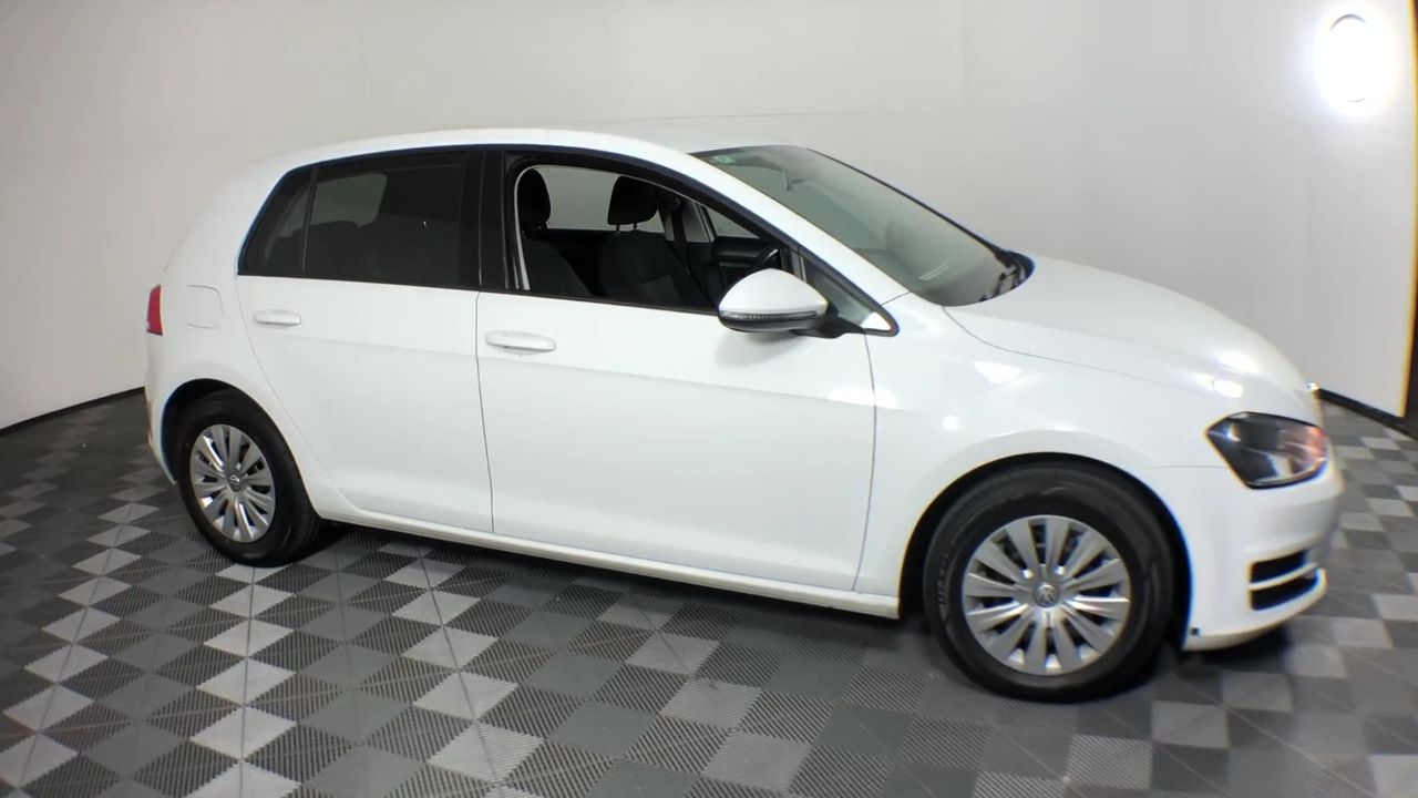 Modern Navy Leather Bracelet with Stainless Steel Clasp