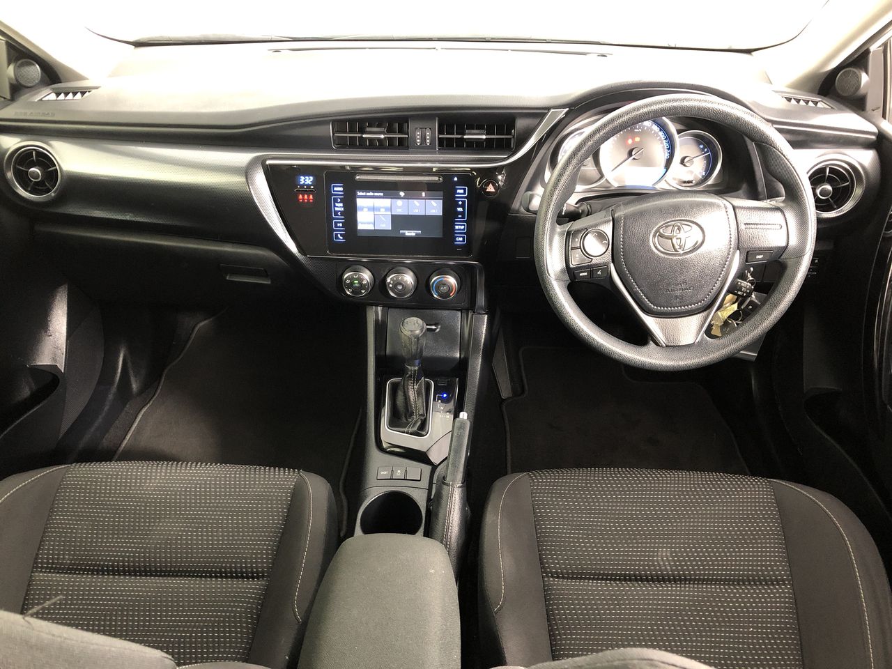 Hopes Folly Moscato NV (12x 750mL), SEA