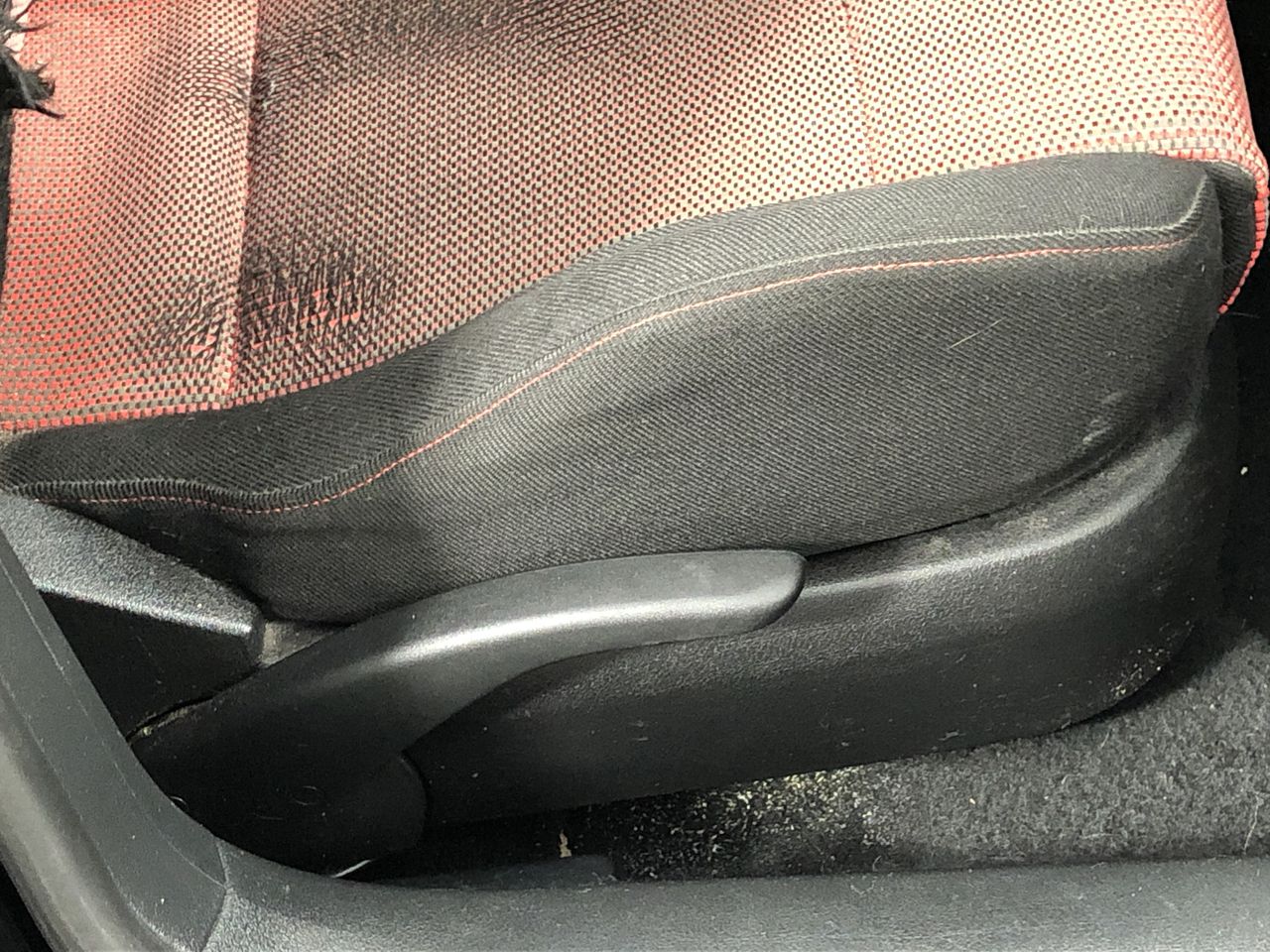 Peter Lehmann Cellar Archives Shiraz 2016 (6x 750mL), Barossa.