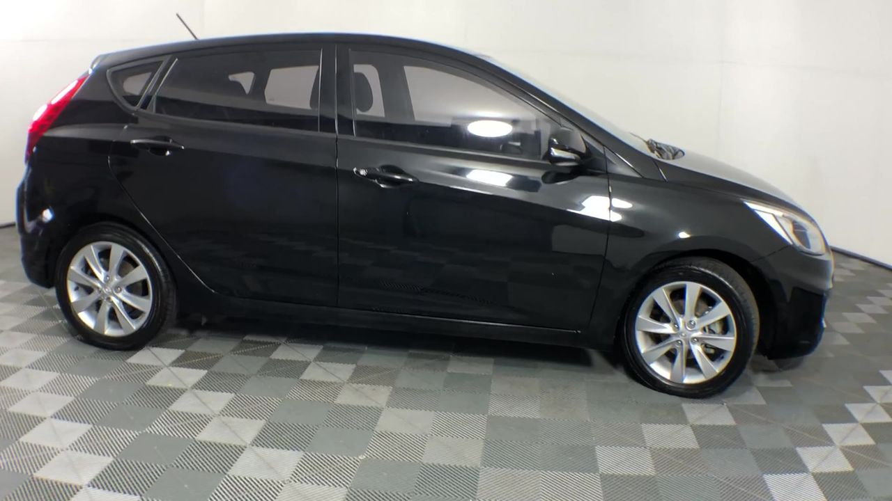 Approx 37 Ct of Loose Boulder Opal Chips (Coober Peby) In glass disp/bottle