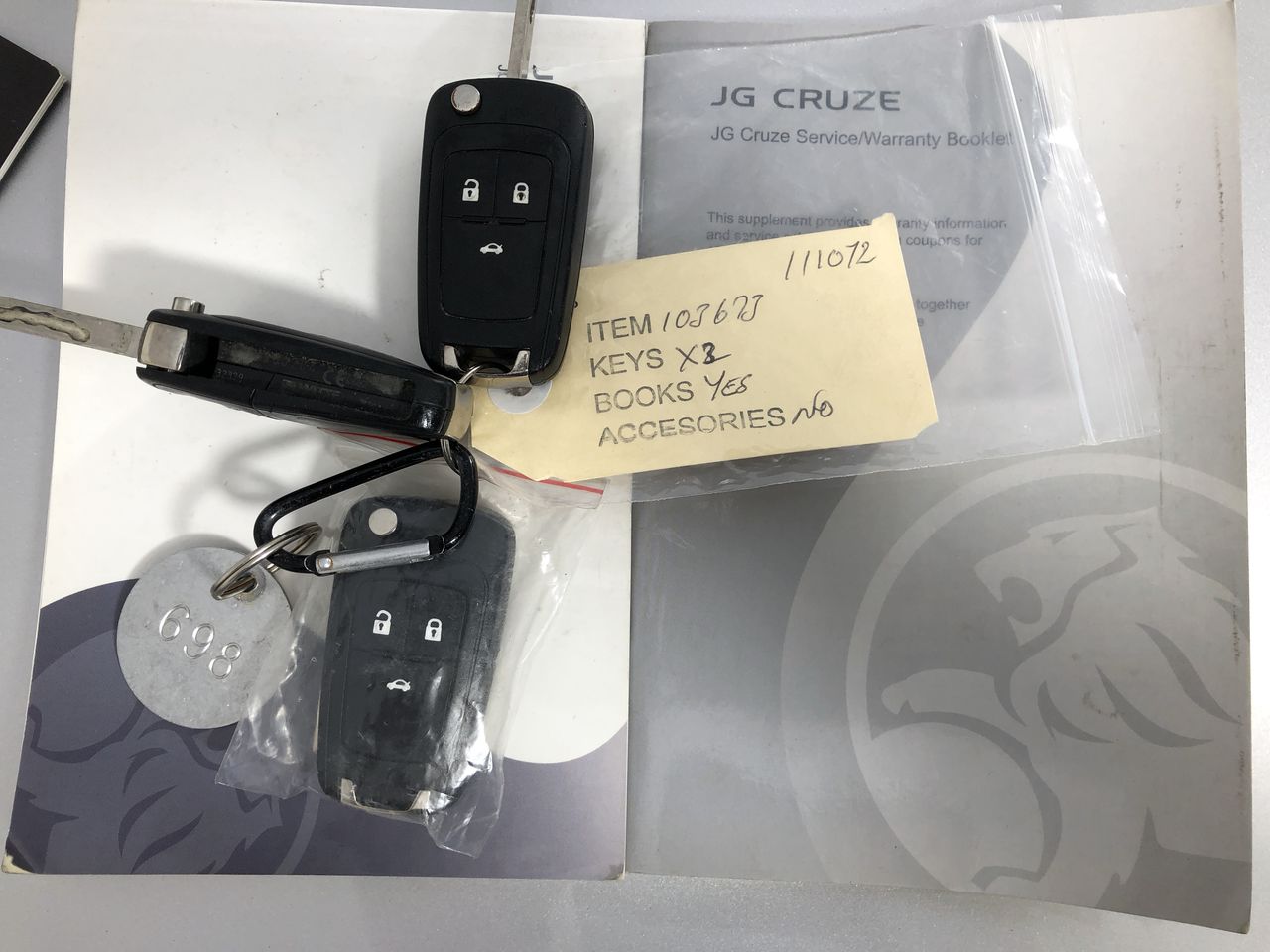 925 Sterling Silver Ring Teardrop Simulated Diamond - Size 6.75