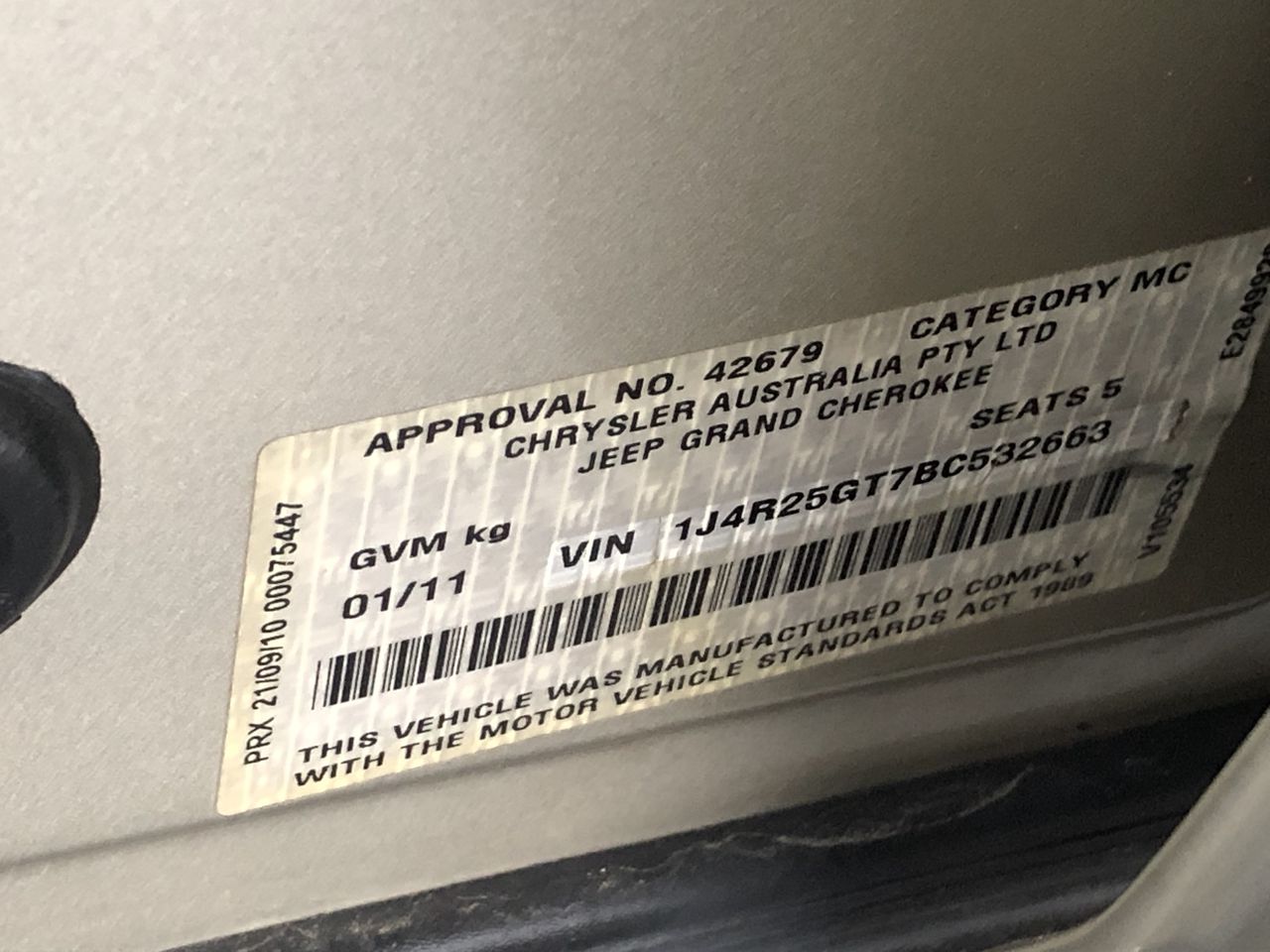 2ct Oval Cut Simulated Diamond  925 Sterling Silver Ring - Size 6