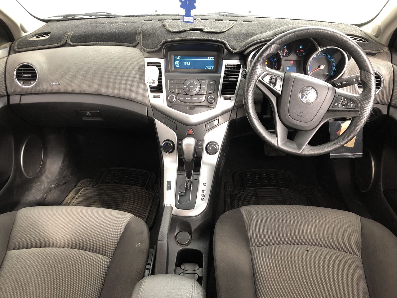 Lipstick HD Color Purple Peak