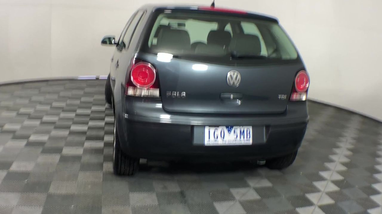 Waterproof  Watch Barrel Shaped Transparent Red Color Quartz Watch Popular