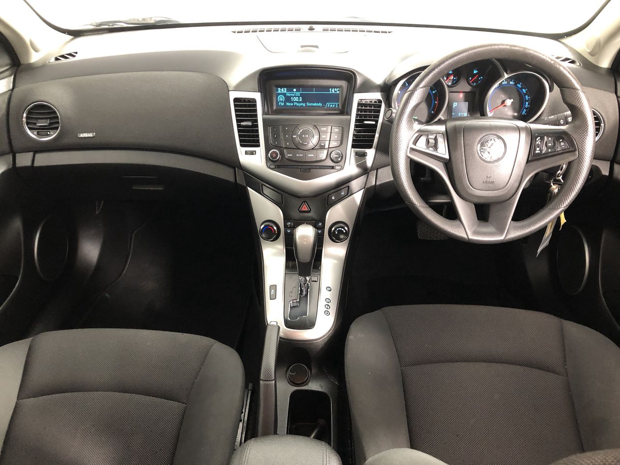 Vintage Enameled Easter Egg Diamante Jewelry Organizer Trinket Box Décor