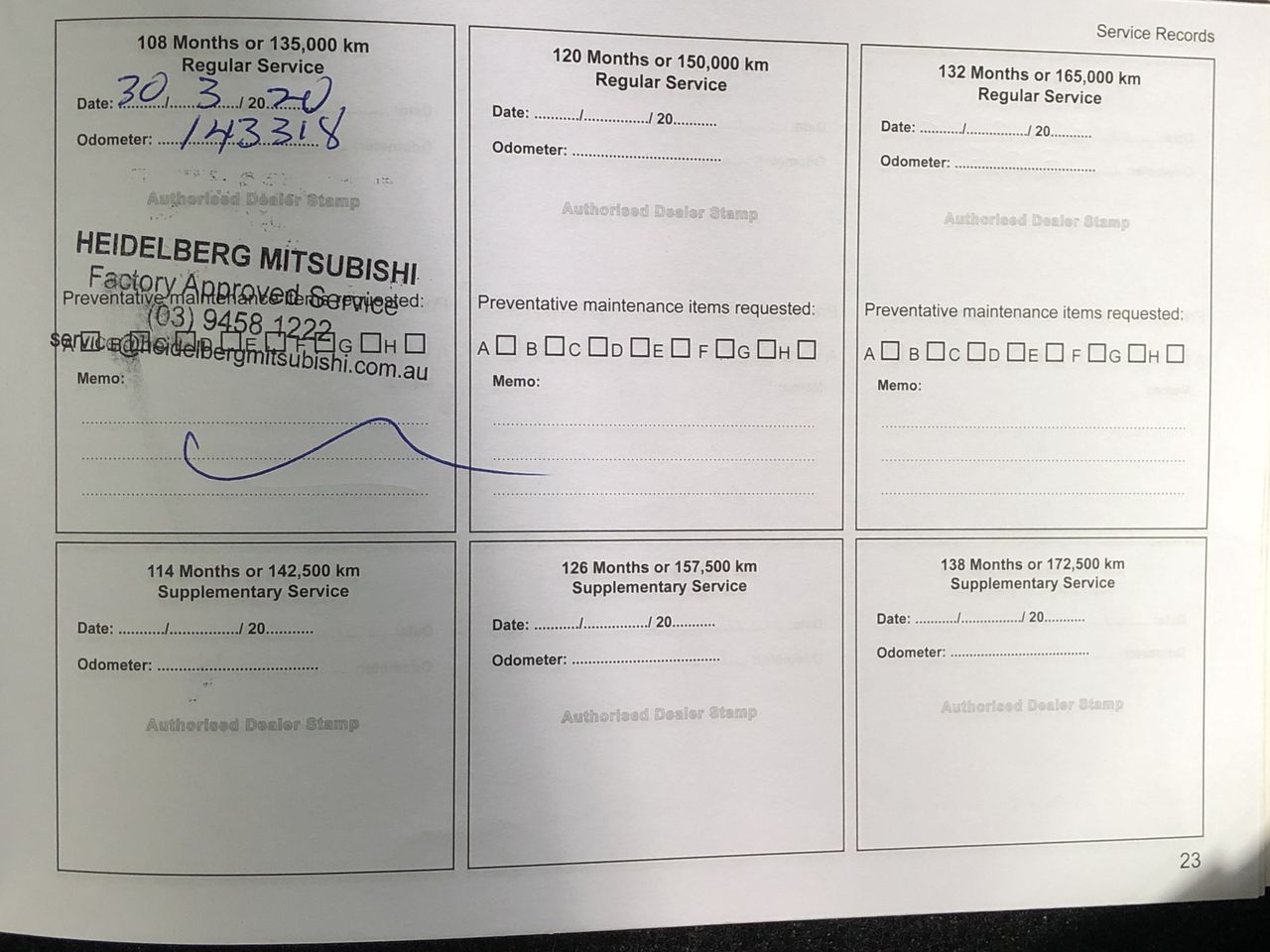 BULK PACK - 10 x 5mm Christmas Earrings (5 x Green, 5 x red) Gift Idea