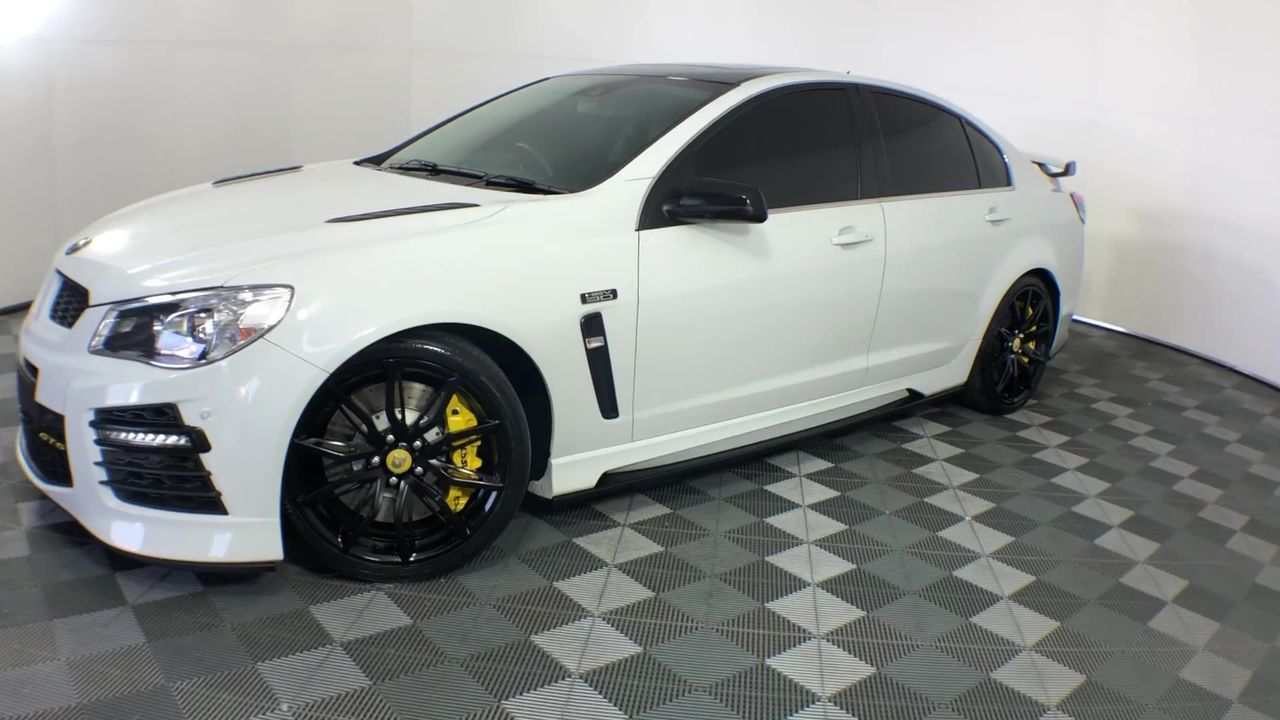 Stunning Aroma Perfume Double Heart Necklace - Red