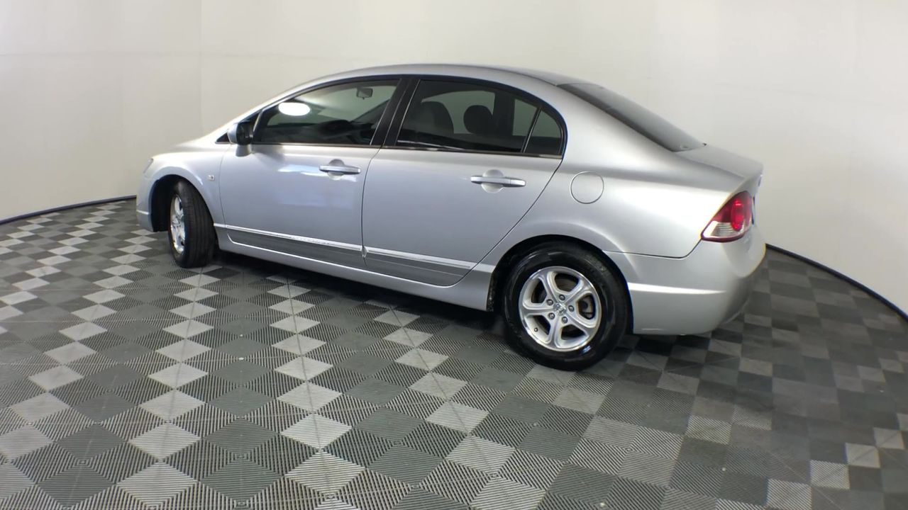 0.11 Carat white princess cut diamond pair