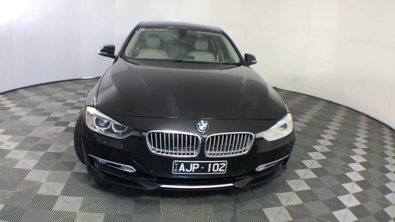 2023 $2 Matilda Light Green Coloured two dollar FIFA Soccer Coin Queen New