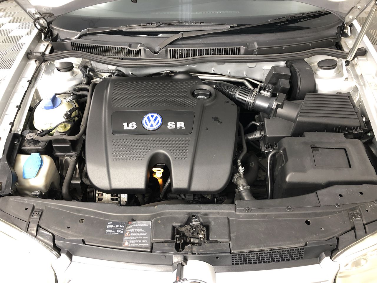 <B>Excavator Bucket 600mm</B>