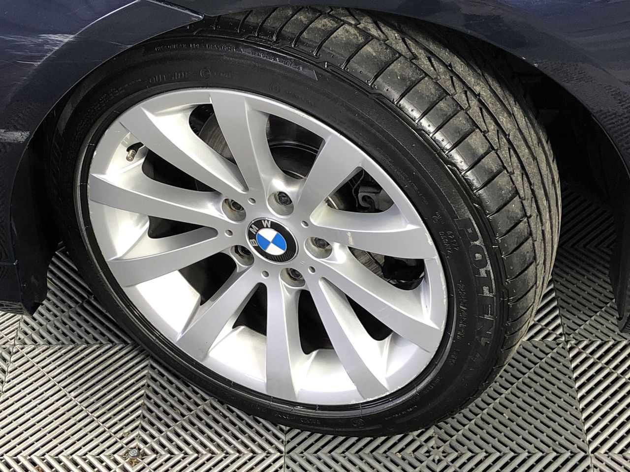 21ft x 19ft Garage / Carport (Unused)