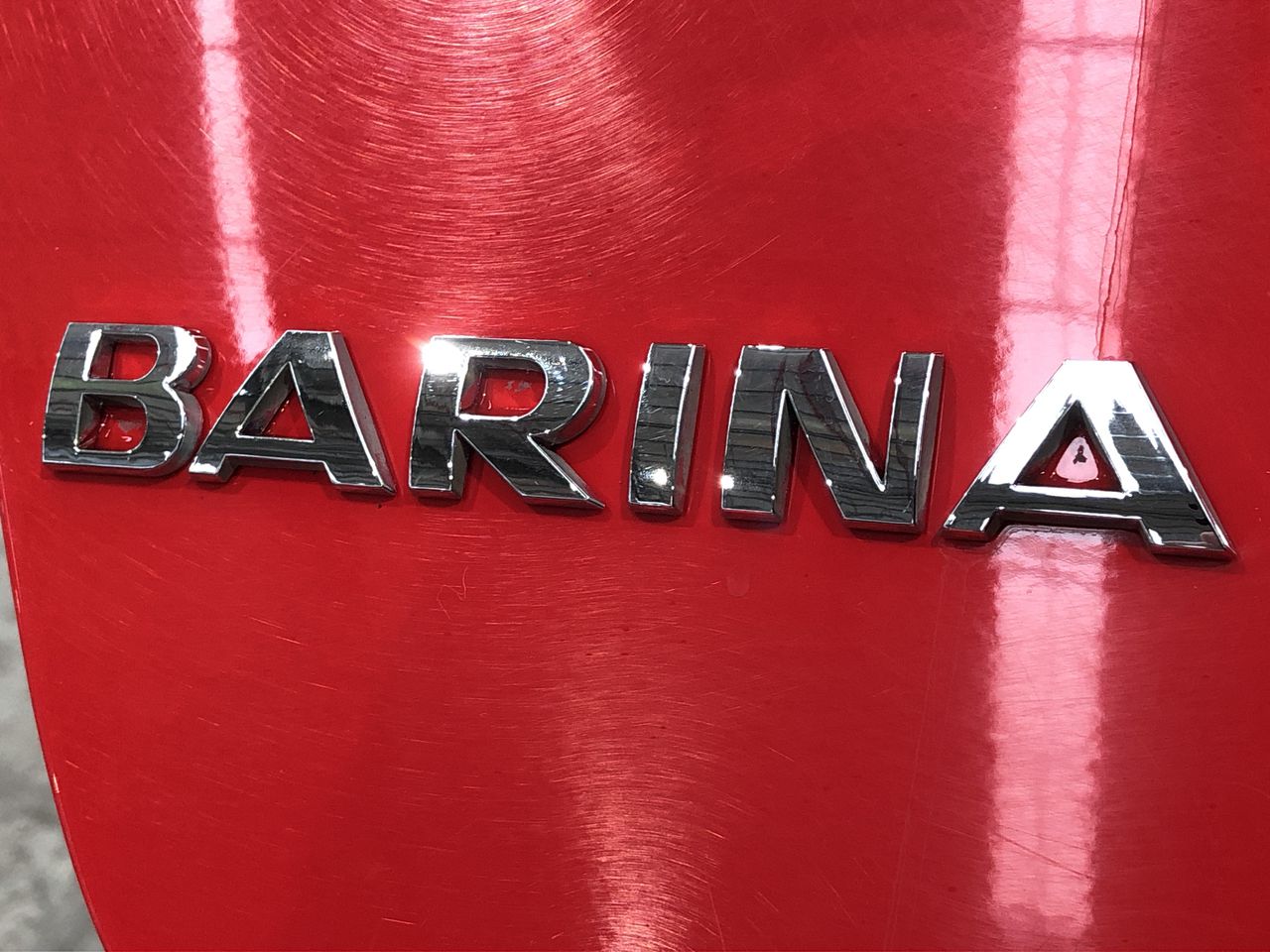 Silver Bullion 999.5 Fine Grade 5 Grams Investor Quality Ingot Bar Hand