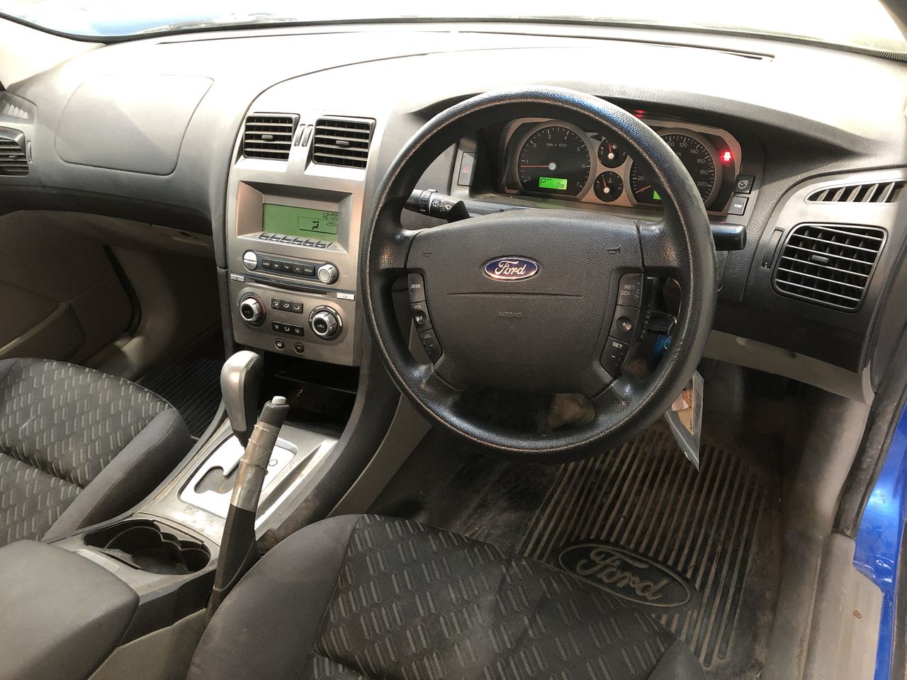 2 Carat round 2 white diamond each CVD Uncertified