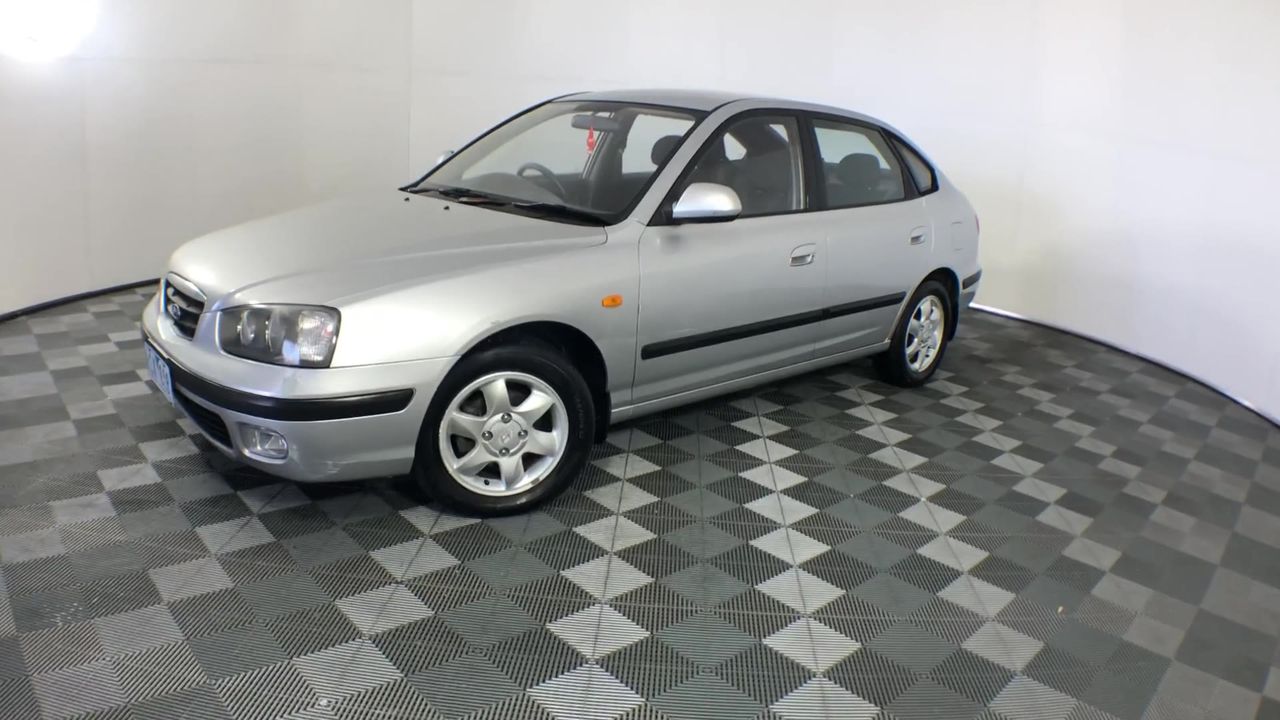 MAXI-COSI Rodi AP Booster - Nomad Black, suitable from 4 years to 8 years.